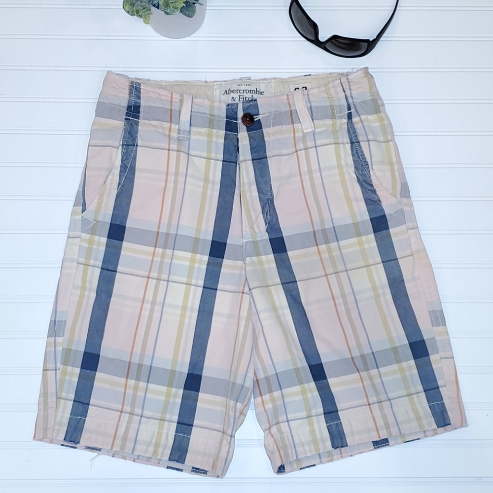 GUC Ambercrombie & Fitch Men Cotton Cargo Shorts - Picture 3 of 6